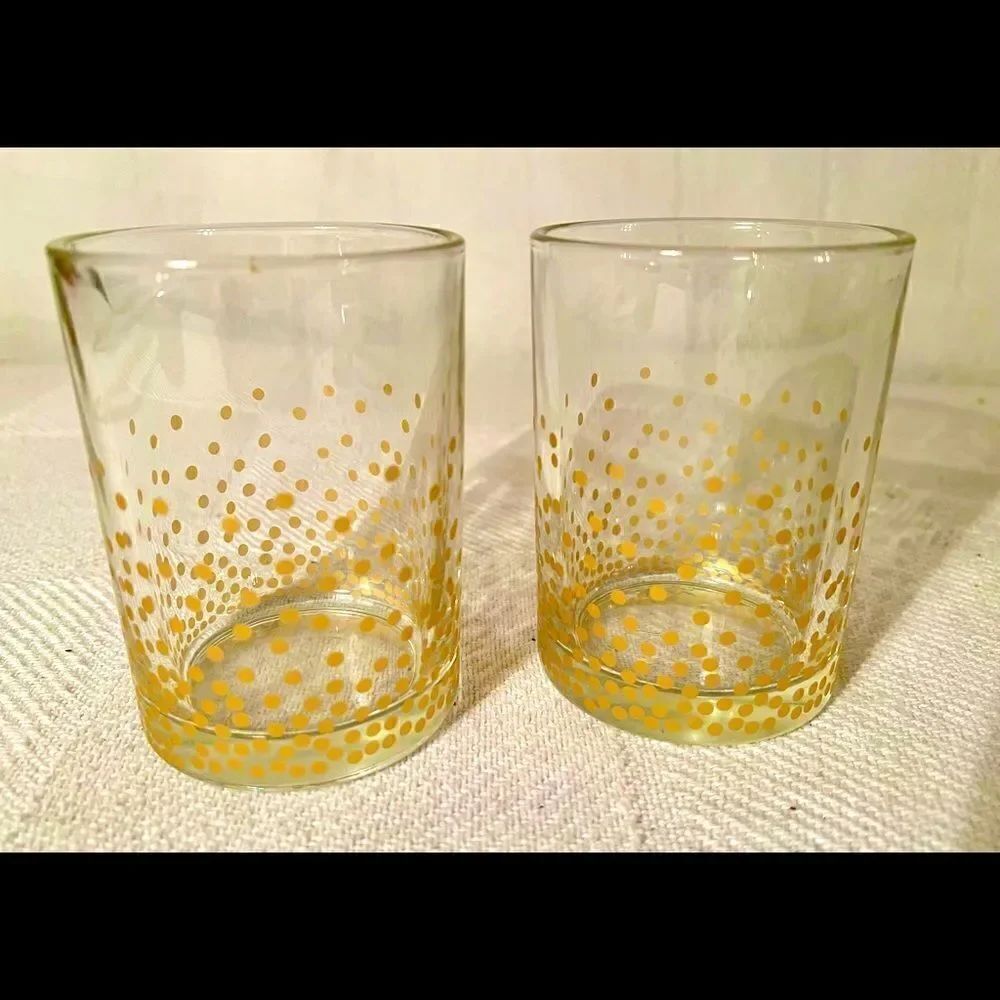 Set Of 2 MCM Cool Cocktail Glasses W Gold Dots TMD Holdings. Beautiful Glassware
